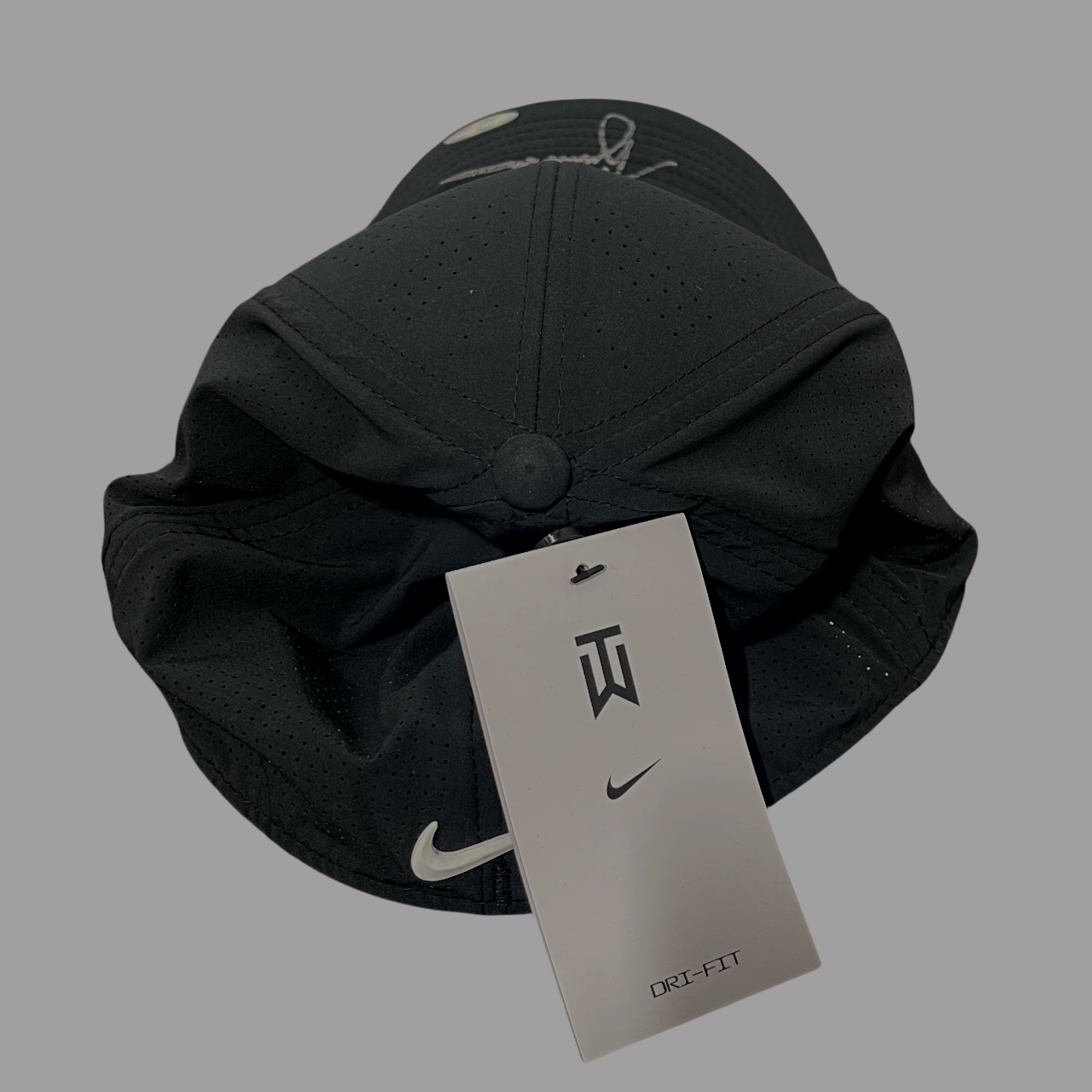 Tiger Woods Signed Autographed Nike AeroBill Black Hat Upper Deck UDA COA Golf2