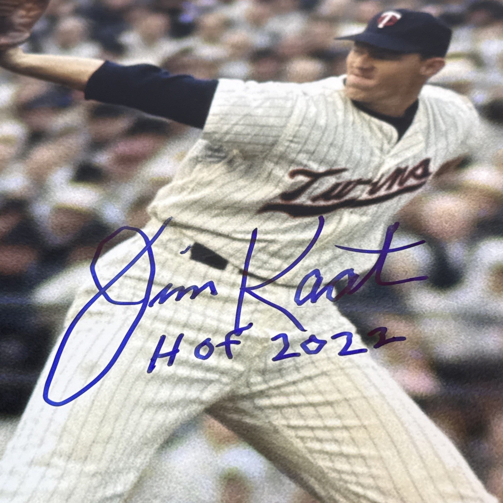 Jim Kaat Signed Minnesota Twins 16x20 Photo w/ HOF 2022 Beckett Witness BAS COA1