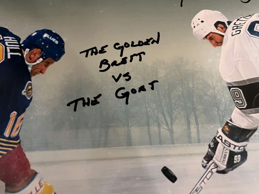 Wayne Gretzky Brett Hull Dual Signed Auto 30x15 Photo Frozen Pond LE /99 UDA COA2