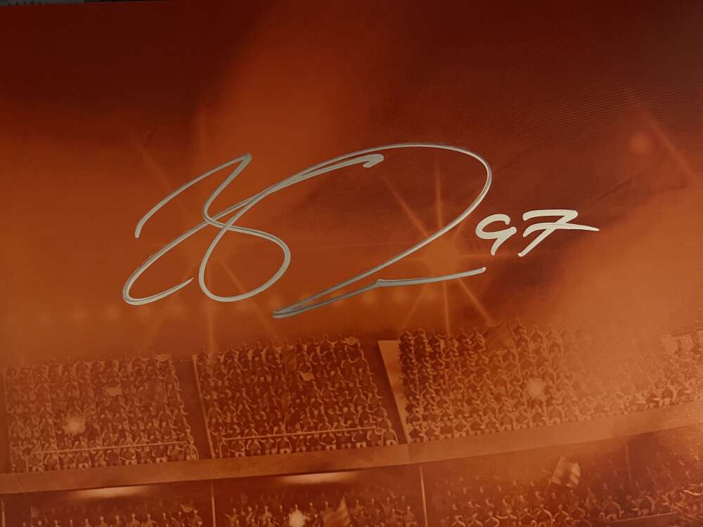 Connor McDavid Signed 16x24 Photo "New Look" Upper Deck UDA COA Oilers1