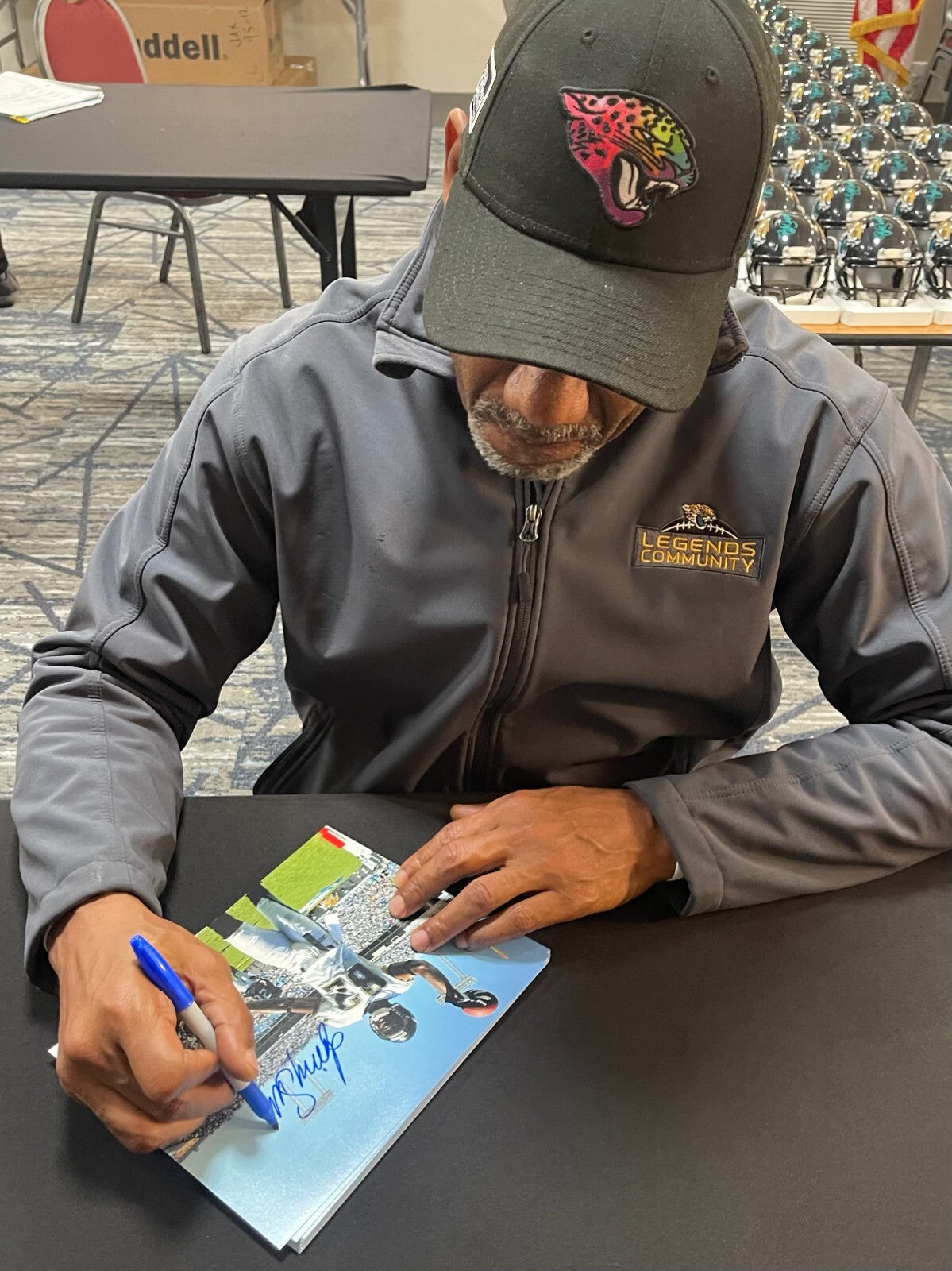 Jimmy Smith Signed Jacksonville Jaguars 8x10 Photo Beckett Witness BAS COA #31