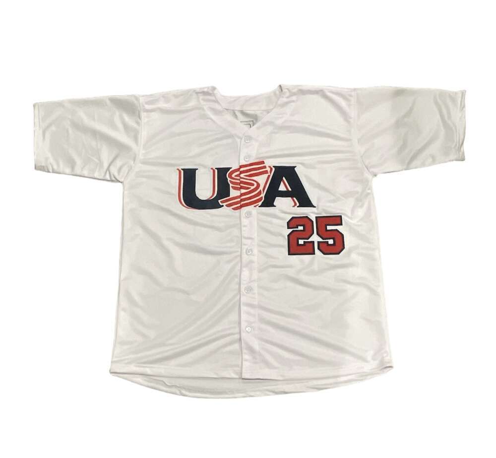 Derrek Lee Signed USA WBC Custom Jersey w/ USA! Beckett Witness BAS COA2