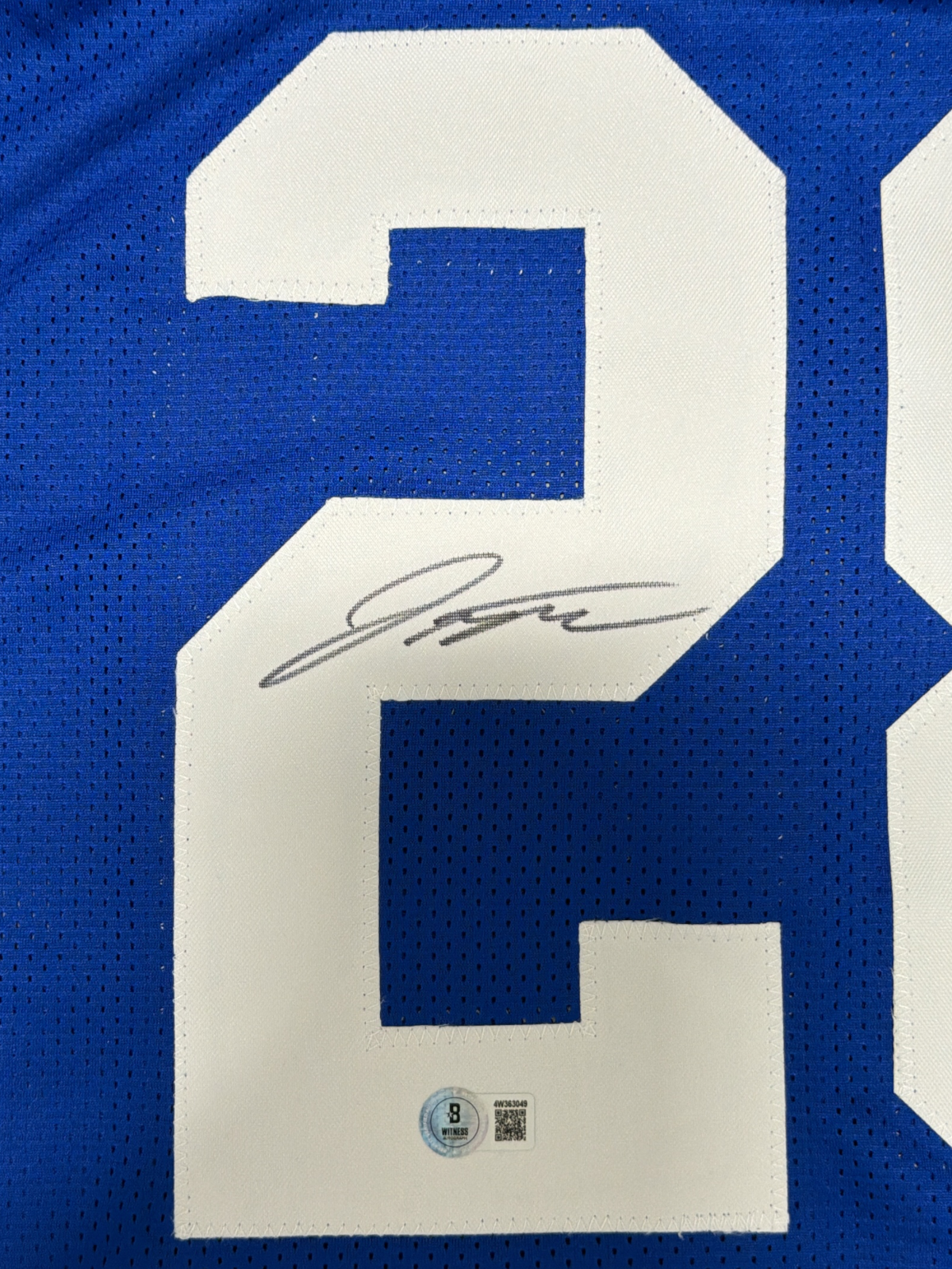 Jonathan Taylor Signed Indianapolis Colts Custom Jersey Beckett Witness BAS COA1