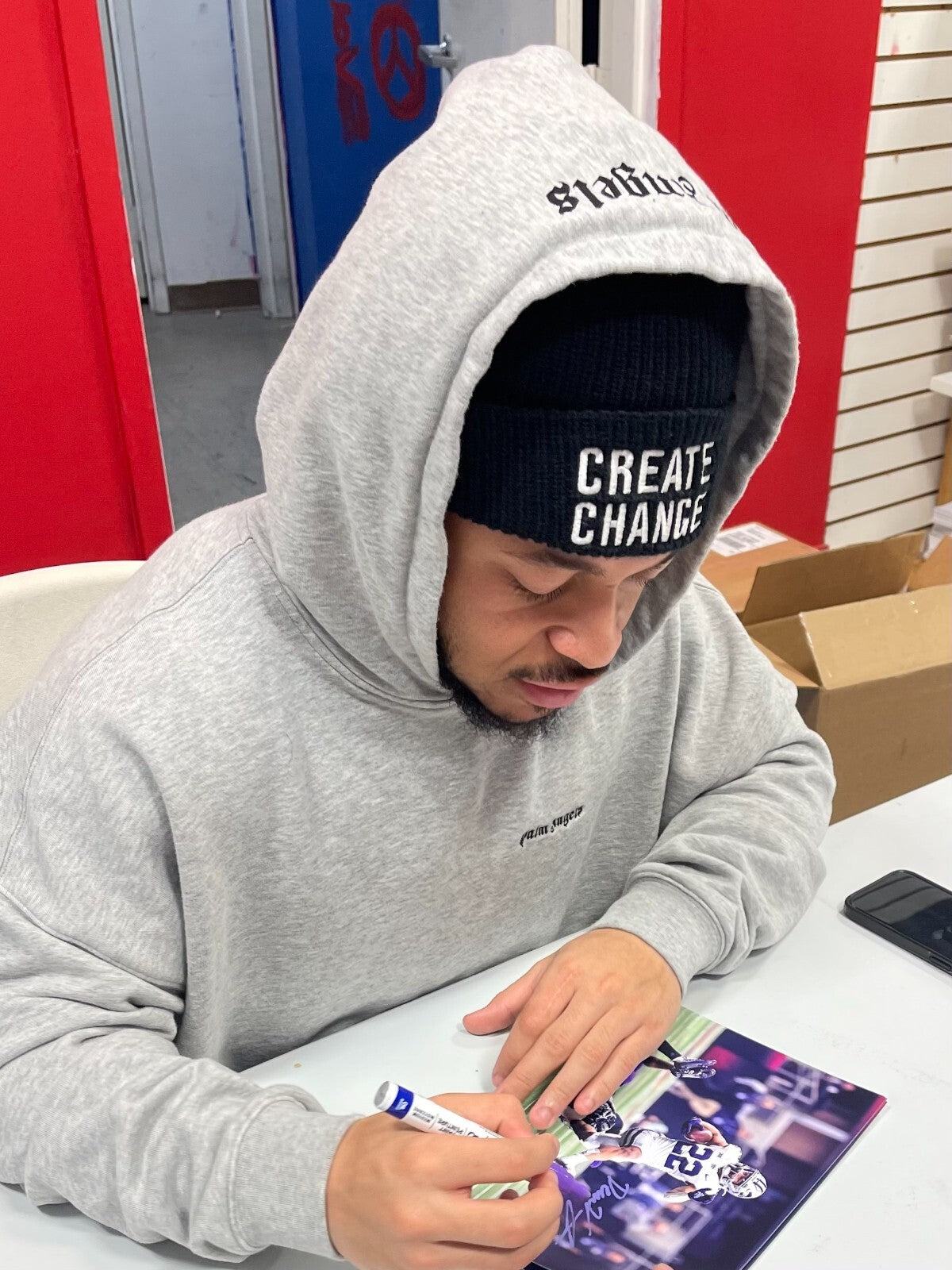 Deuce Vaughn Signed Kansas State 8x10 Photo Beckett Witness BAS COA #41