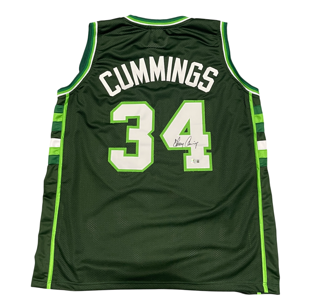 Terry Cummings Signed Milwaukee Bucks Custom Jersey Beckett Witness BAS COA0