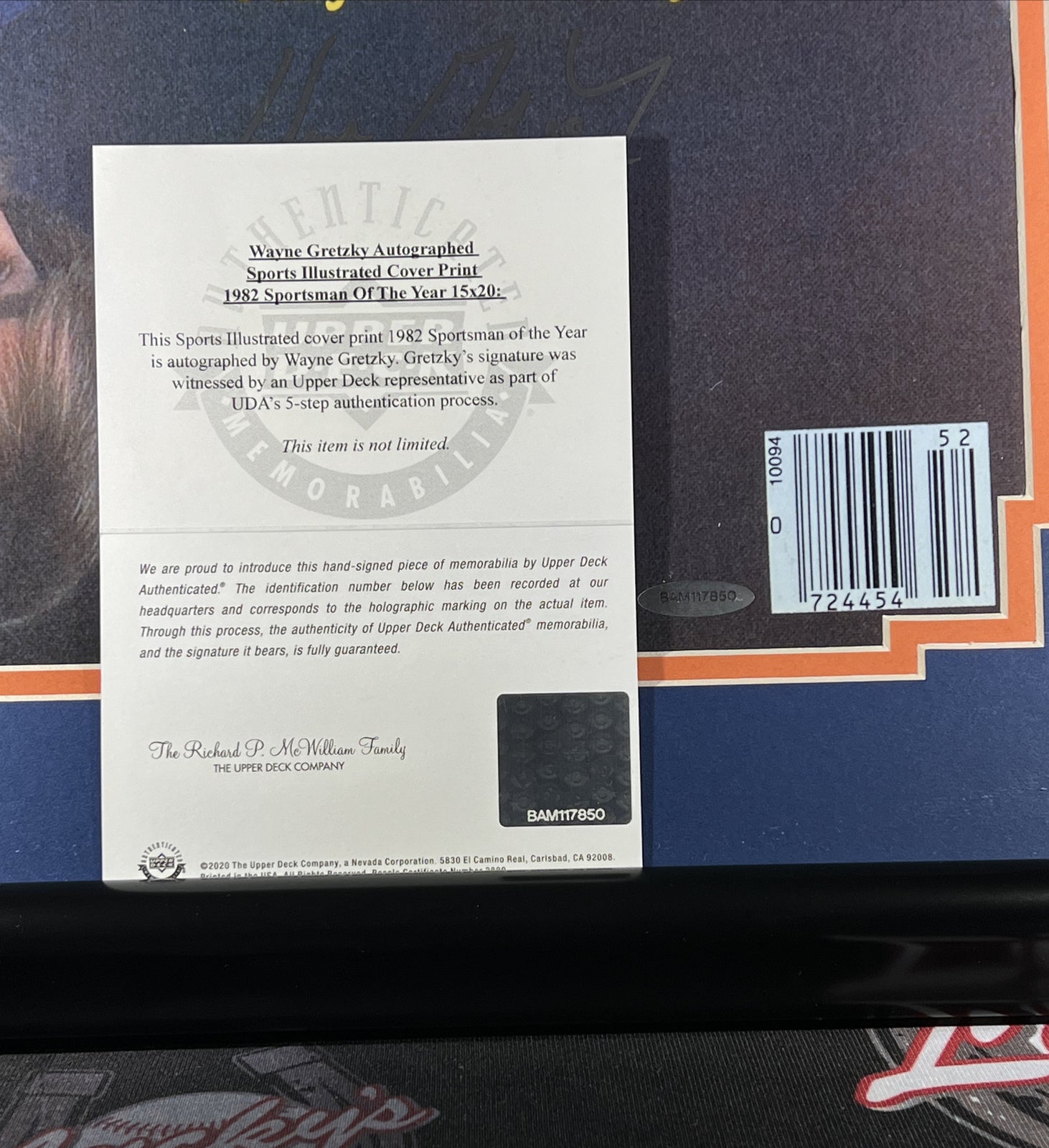 Wayne Gretzky Signed Framed 16x20 Photo SI Sportsman of the Year UDA COA3