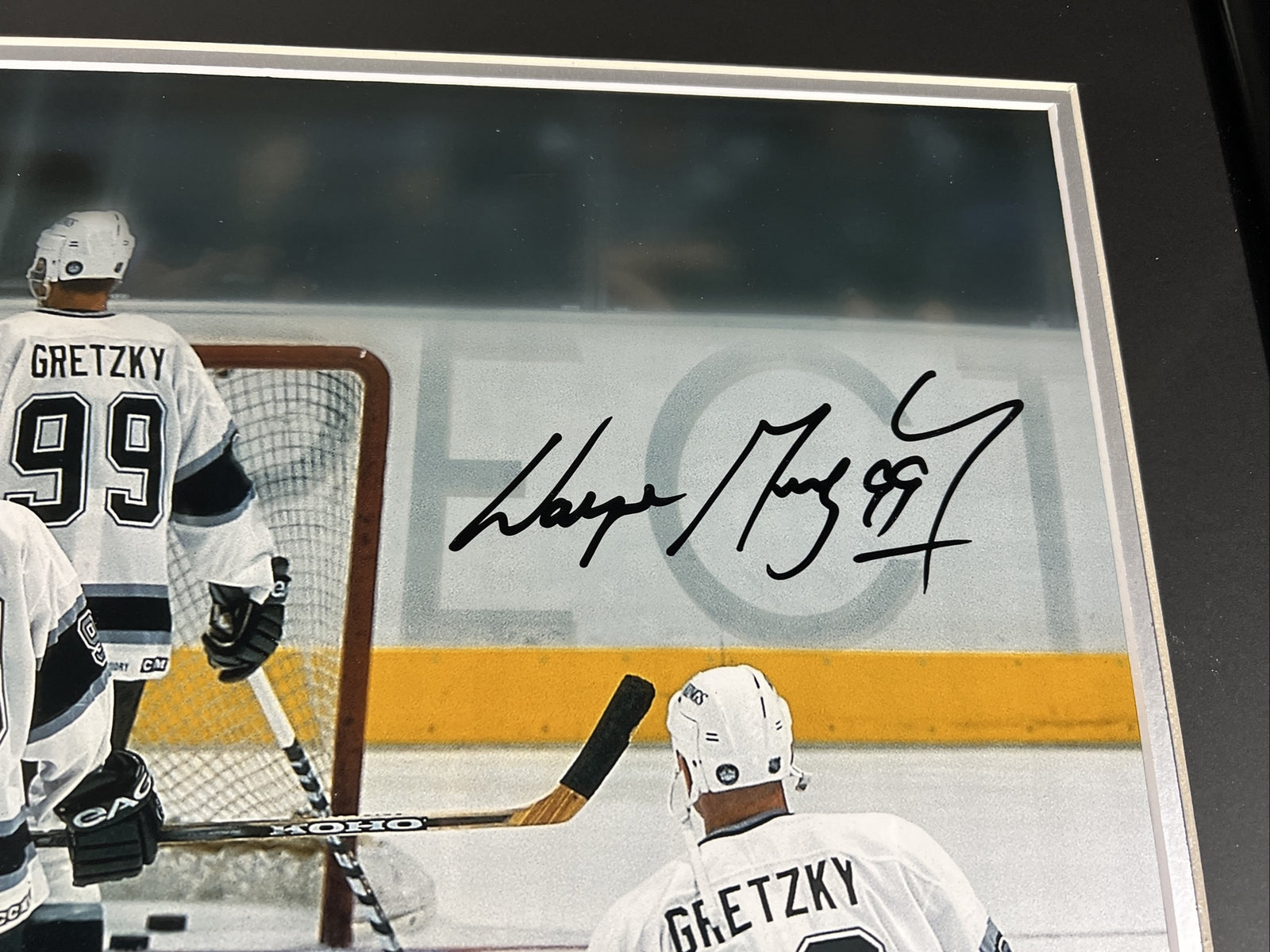 Wayne Gretzky Signed Framed 16x20 Photo LE /199 Upper Deck UDA Kings1