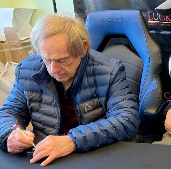 Gilles Villemure Signed New York Rangers Logo Puck w/ 1970-71 Vezina PSA COA2