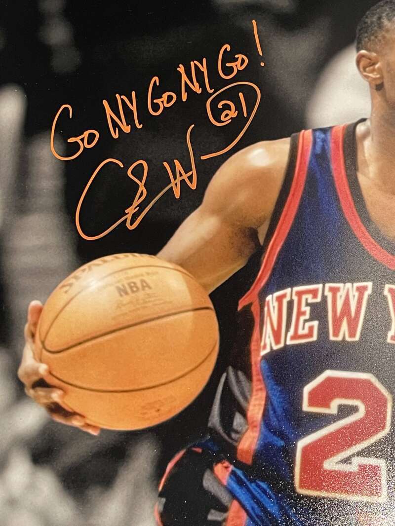 Charlie Ward Signed 16x20 Photo Spotlight w/ GO NY GO NY GO Knicks PSA COA1