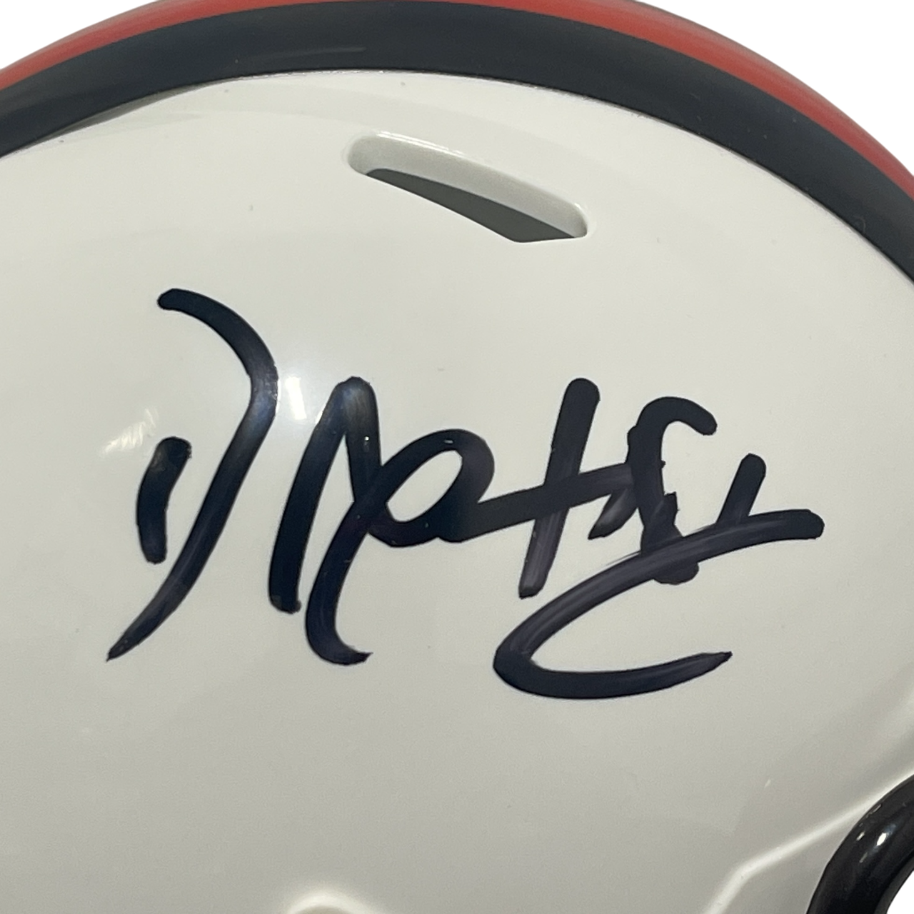 David Njoku Signed Browns Alt White Mini Helmet Beckett Witness BAS COA1