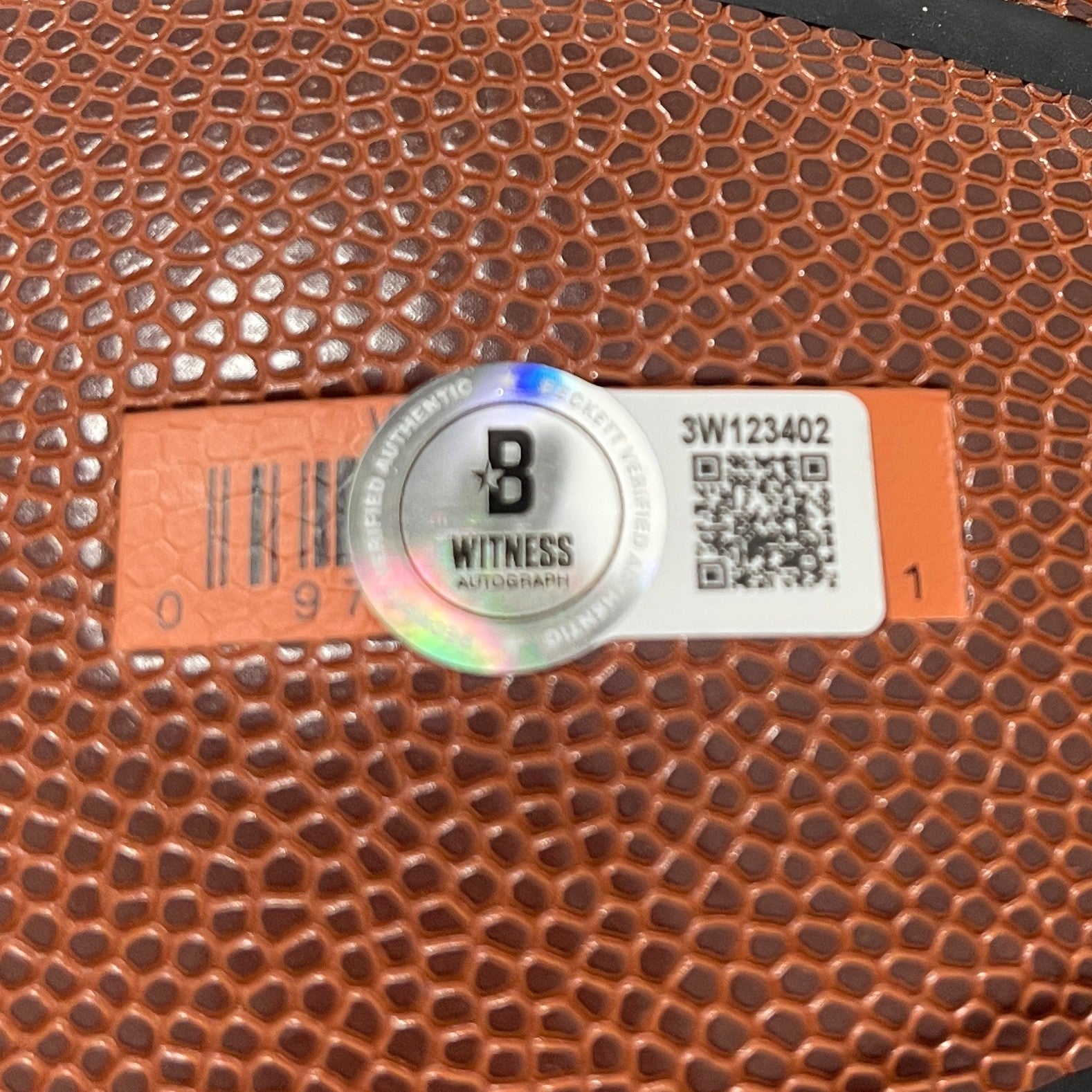 Earl Monroe Signed Wilson NY Knicks Logo Wilson Basketball Beckett Wit. BAS COA3