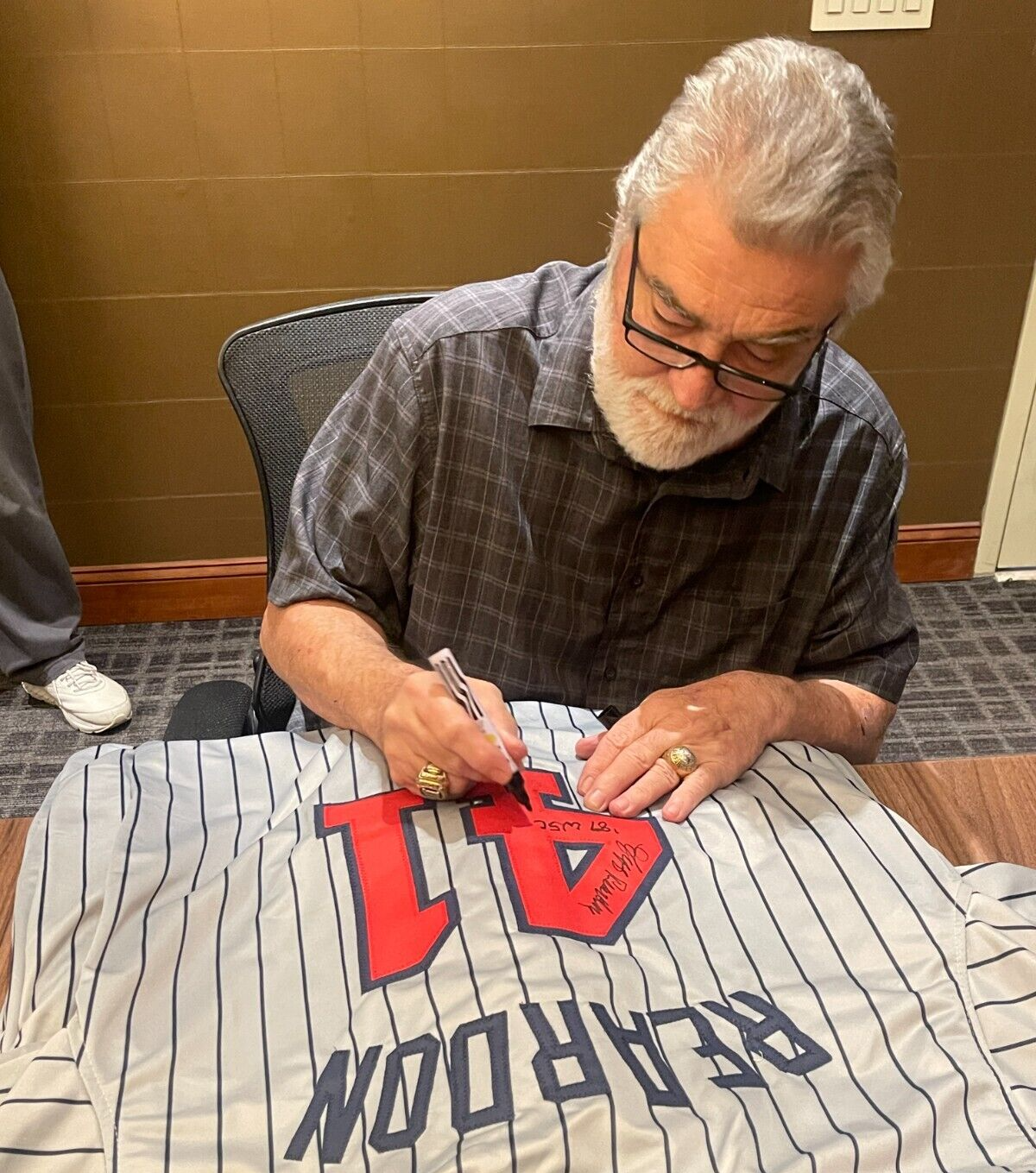 Jeff Reardon Signed Minnesota Twins Custom Jersey w/ 87 WSC Beckett Wit BAS COA3