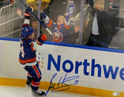 Bo Horvat Signed New York Islanders 16x20 Photo Beckett Witness BAS COA
